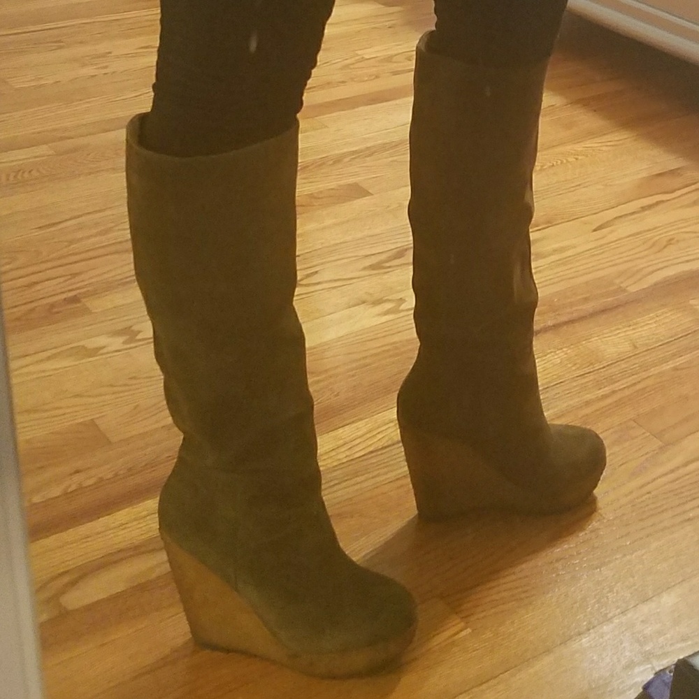 Tall Knee high Suede 5" Wedged Steve Madden Boots